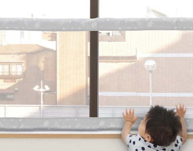 子供を守る 窓の転落防止4選 ベランダ 2階 マンションの落下防止 安全対策